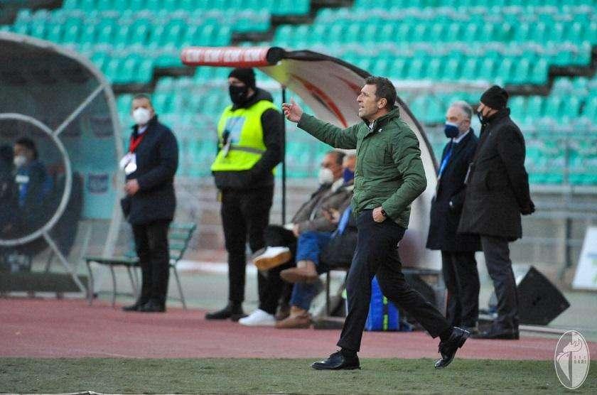 Cambia l'allenatore, ma i limiti restano. Poca mentalità, soliti problemi. Carrera non può fare miracoli