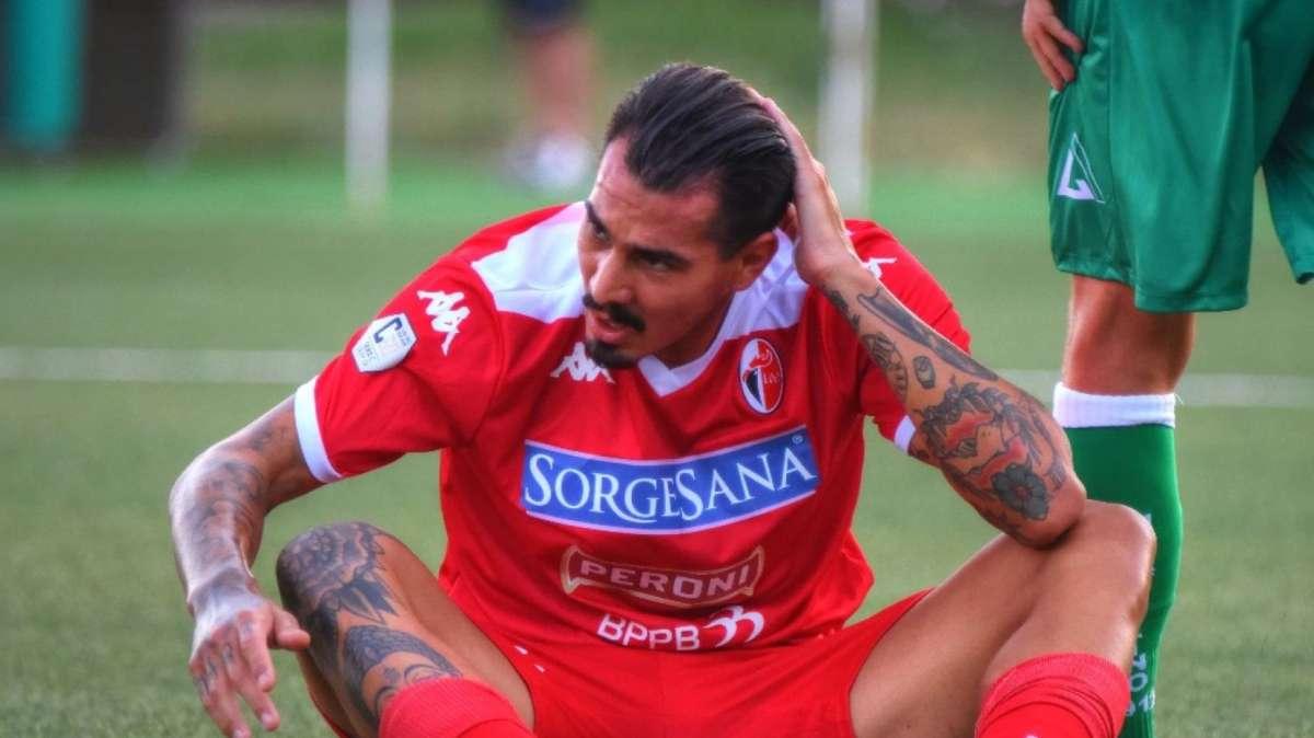 Bari-Viterbese 1-3. Clamoroso crollo dei galletti. Rivivi il match