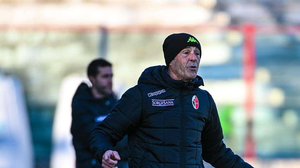 Tifoseria in fermento, Auteri sulla graticola: la squadra ora deve difenderlo sul campo