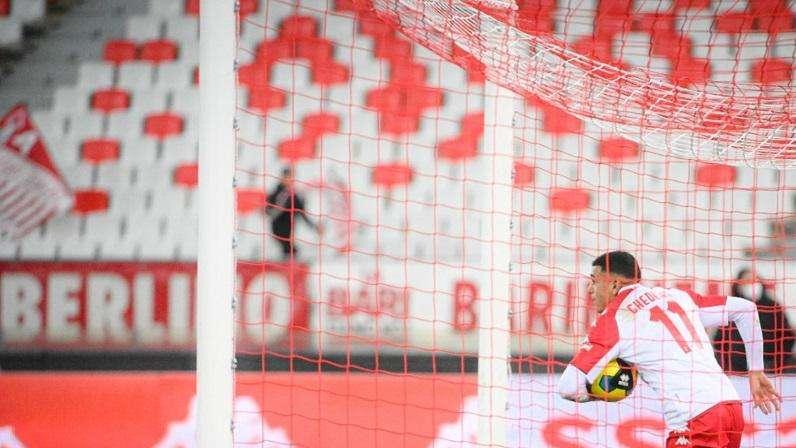 VIDEO - Pari in rimonta: l'opinione dei tifosi a fine match...