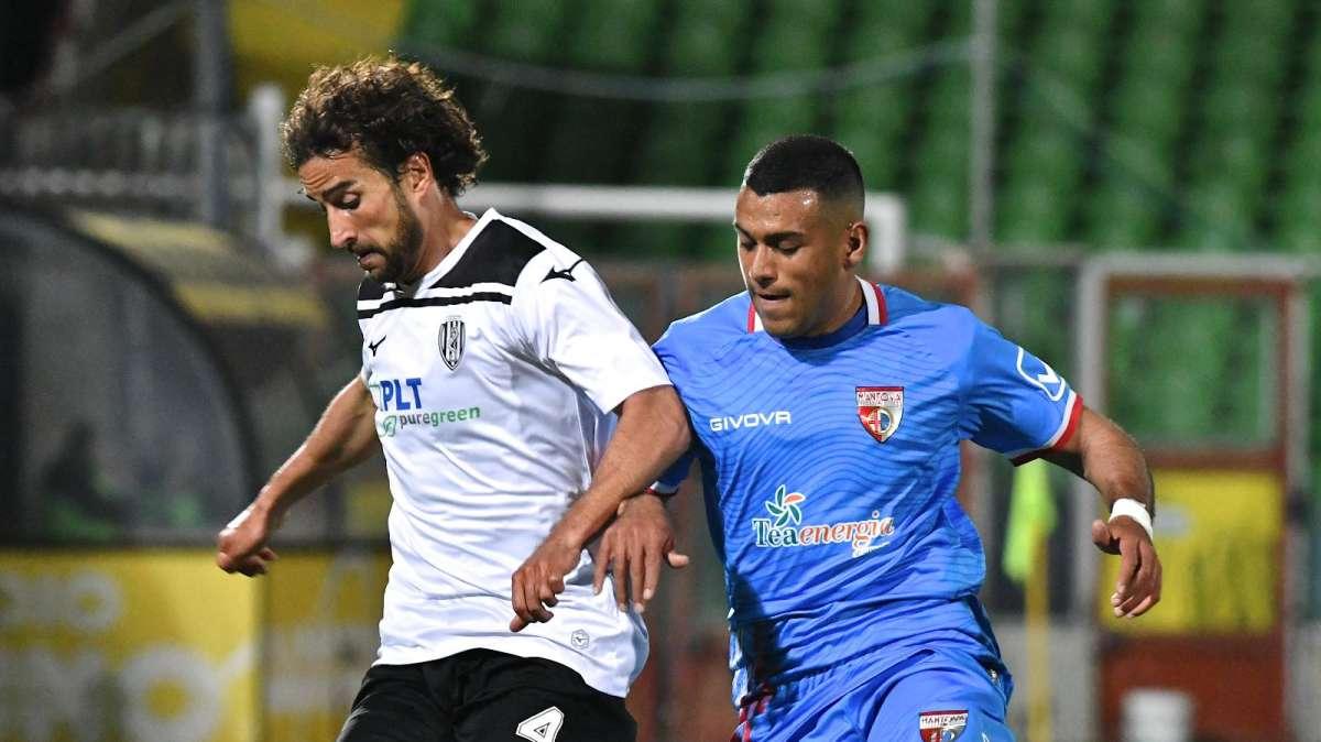 TuttoBari - Ultimi dettagli per Cheddira: annuncio vicino. Berra-Belli, passi avanti. De Risio…