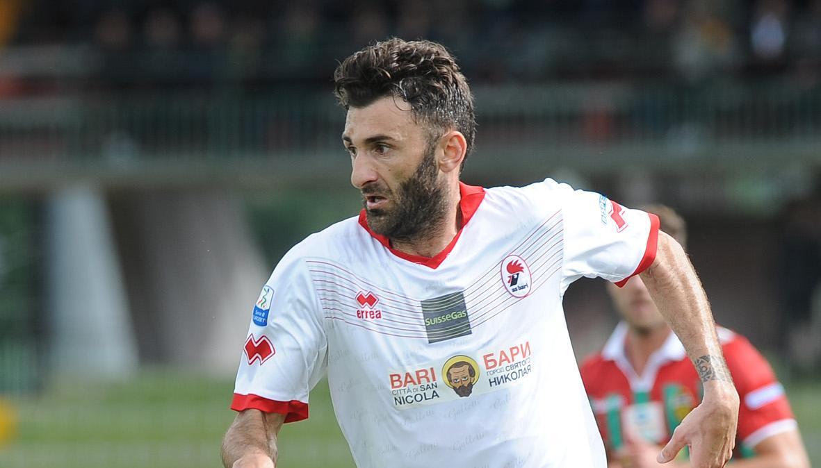 Delvecchio: "Io sia nel Bari che nel Lecce? Benvoluto per comportamento e attaccamento"