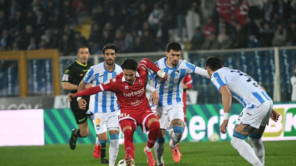 TuttoBari - Armenise: ''Maggiore calciatore sprecato per la C. San Nicola vuoto? Ho una speranza"