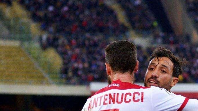 Gli acuti dei due tenori: Laribi e la punizione magistrale, Antenucci di potenza. È un Bari grandi firme…