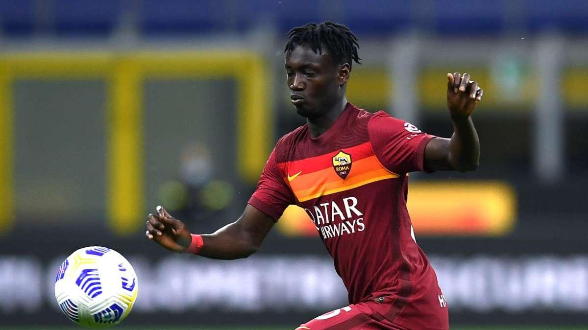 Dalla vittoria della Conference League alla Coppa d’Africa: chi è Darboe