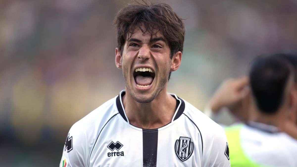 Il pareggio col Bari fa bene al Cesena. Le parole di Shpendi