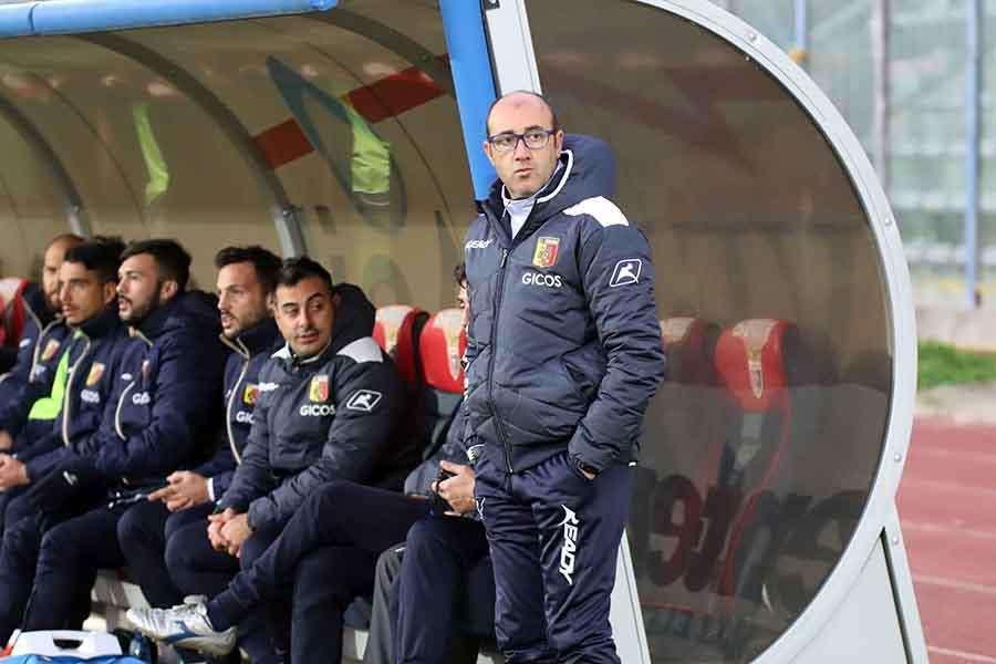 Nunzio Zavettieri a TuttoBari: "Quanti problemi nei miei anni in biancorosso. Questa piazza non può tornare in C" 