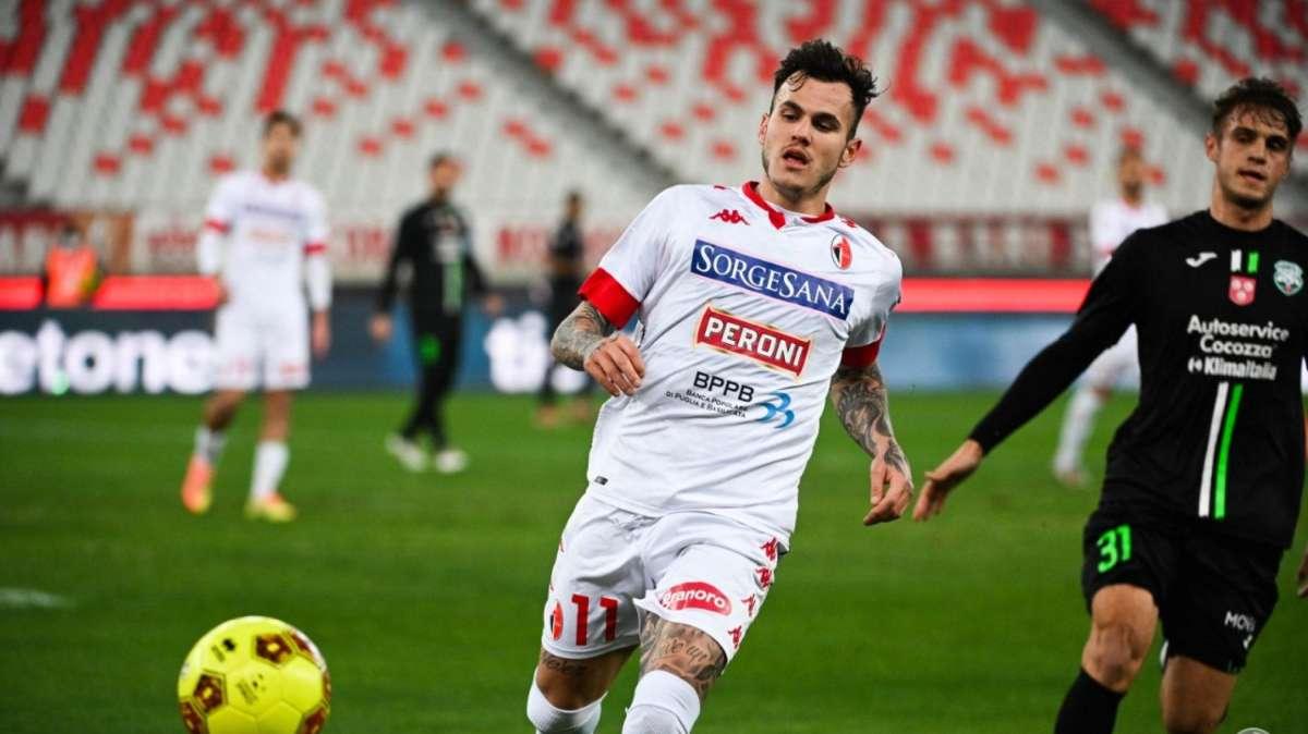 D'Ursi: "Pensiamo partita per partita e seguiamo le indicazioni del mister. Cianci? Può fare benissimo"