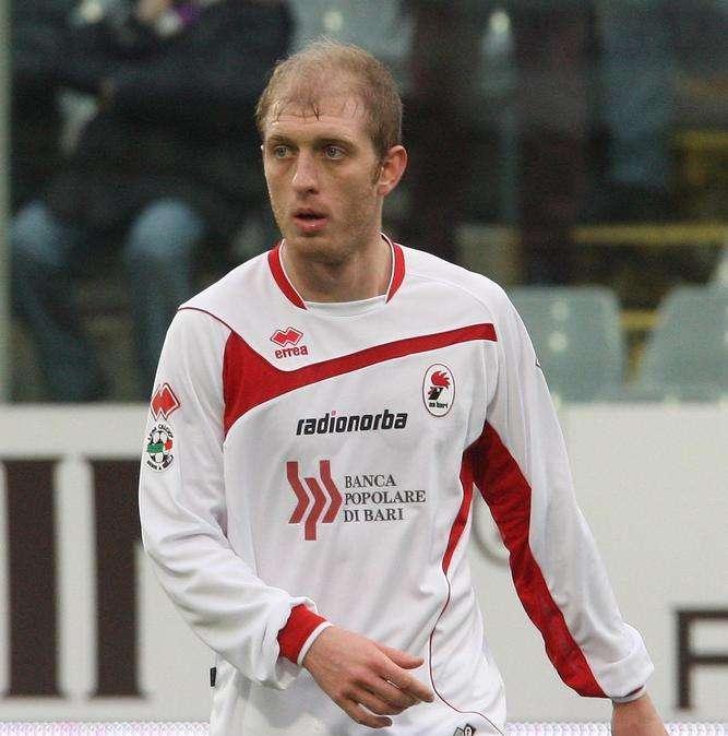 Nicolini su Masiello: "Non dovrebbe giocare a calcio"