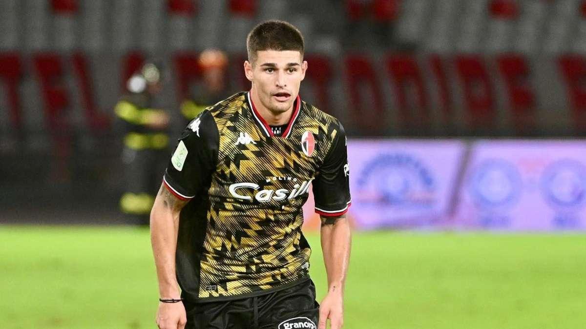 Bari, come si vince? Quinto pareggio. Koutsoupias protagonista, il 4-4-2 la mossa che serviva