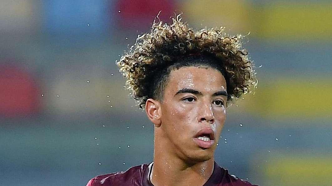 Cds - Due giovani da girare al Bari nell'affare Milik tra Napoli e Roma. Uno è Bouah