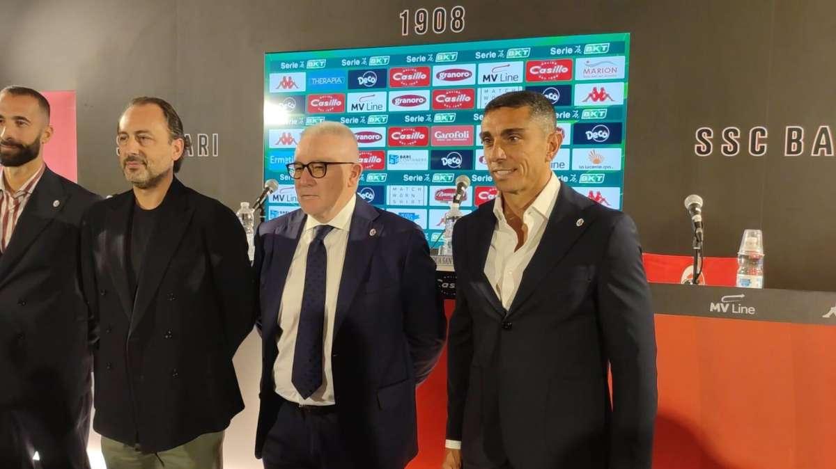 Magalini a lavoro. Tante caselle da riempire, Longo aspetta rinforzi in ogni reparto 