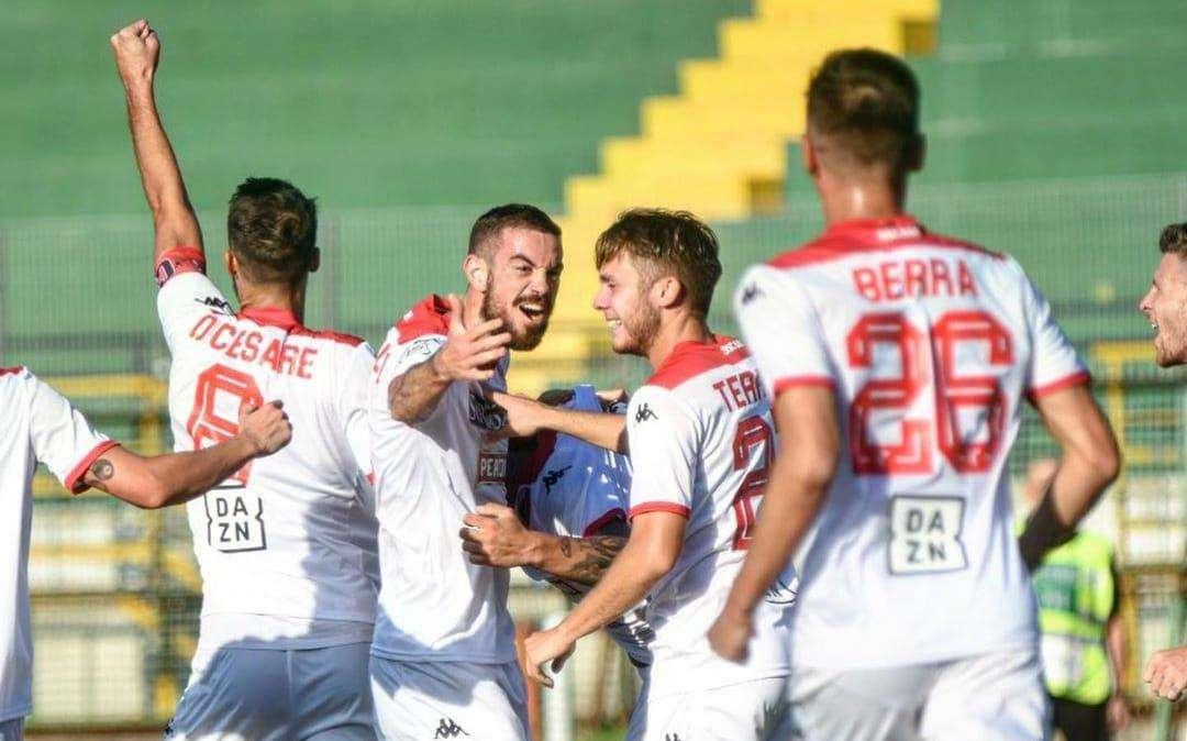 CdM - Il Bari va all'attacco, nulla in meno della Reggina. E la difesa...