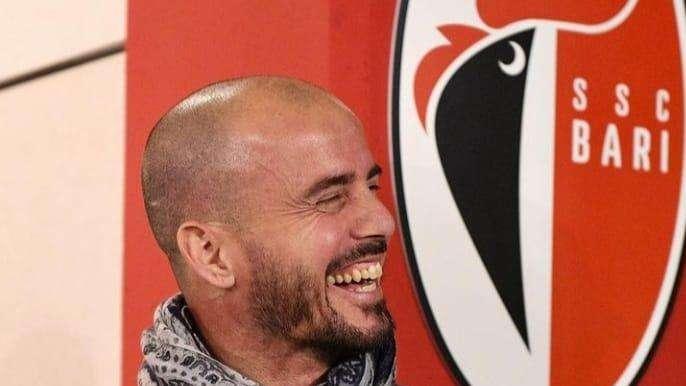 TuttoBari - Grandi manovre tra attacco e difesa, deciso il numero di acquisti. Dorval...
