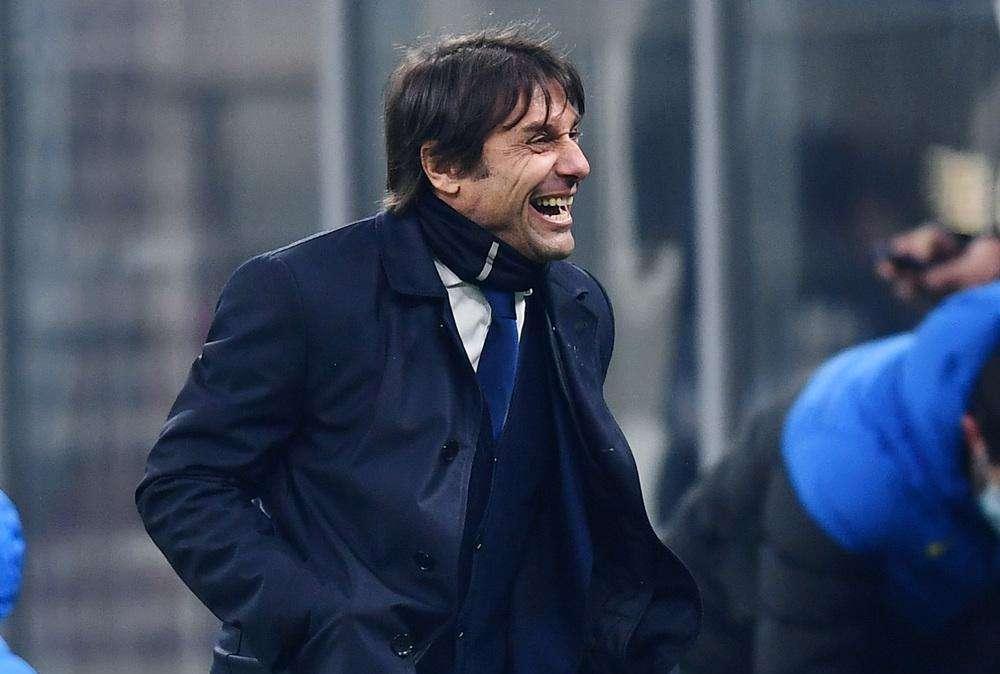 Malore per Antonio Conte, l'allenatore ex Bari sarà operato alla cistifellea 