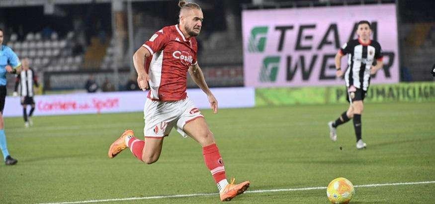 Venezia-Bari 3-1, le pagelle: difesa da rivedere, si accende Puscas. Male Morachioli e Achik