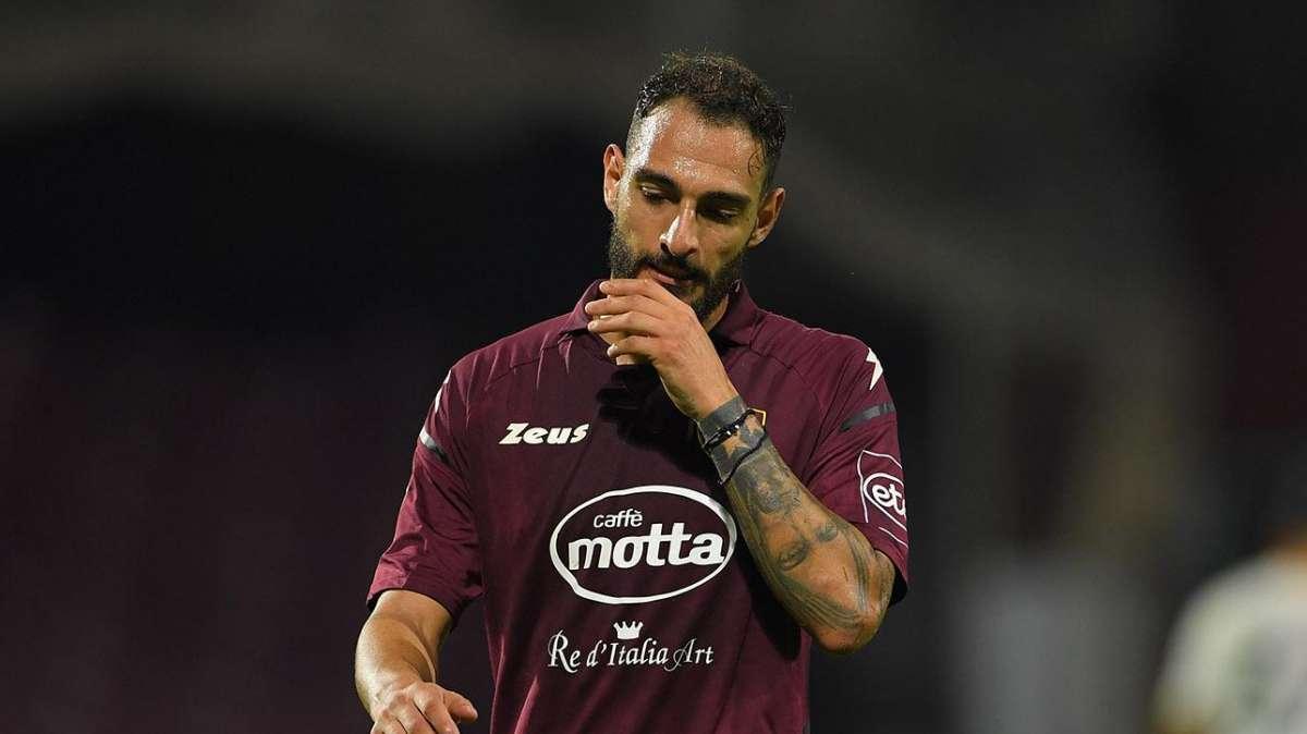 Da Salerno: "Kastanos? Molte richieste in Serie B ma non partirà"