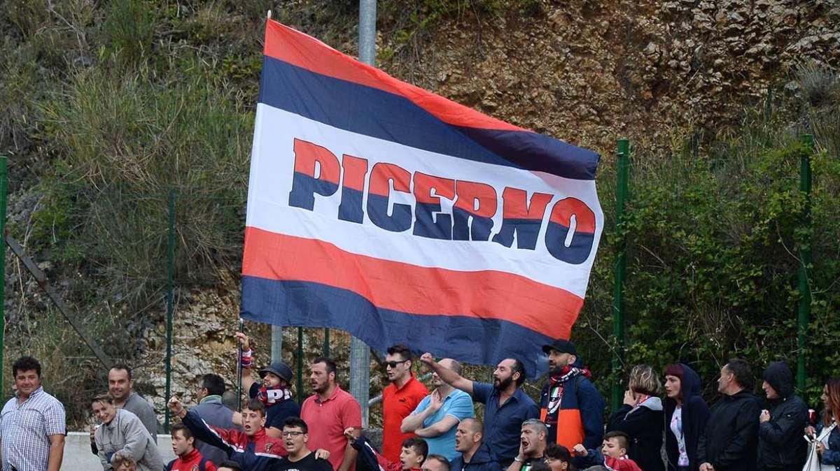 Panchine bollenti nel Girone C: a Picerno salta la settima