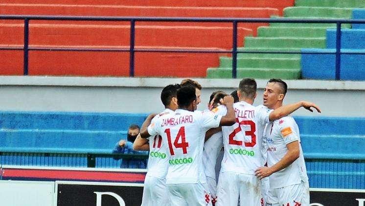 Ad Padova: "Nostra preferenza è giocare, pronti a farlo anche in estate"