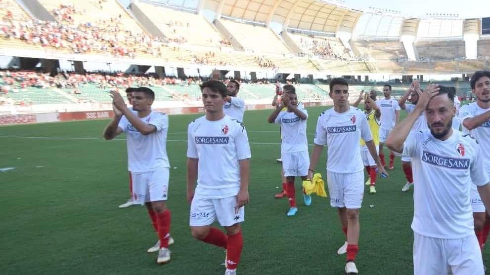 Bari, nuovo sponsor: già domani sulle maglie