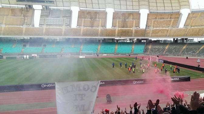 Bari, l'amore dei tifosi è vivo più che mai: oggi in mille al San Nicola