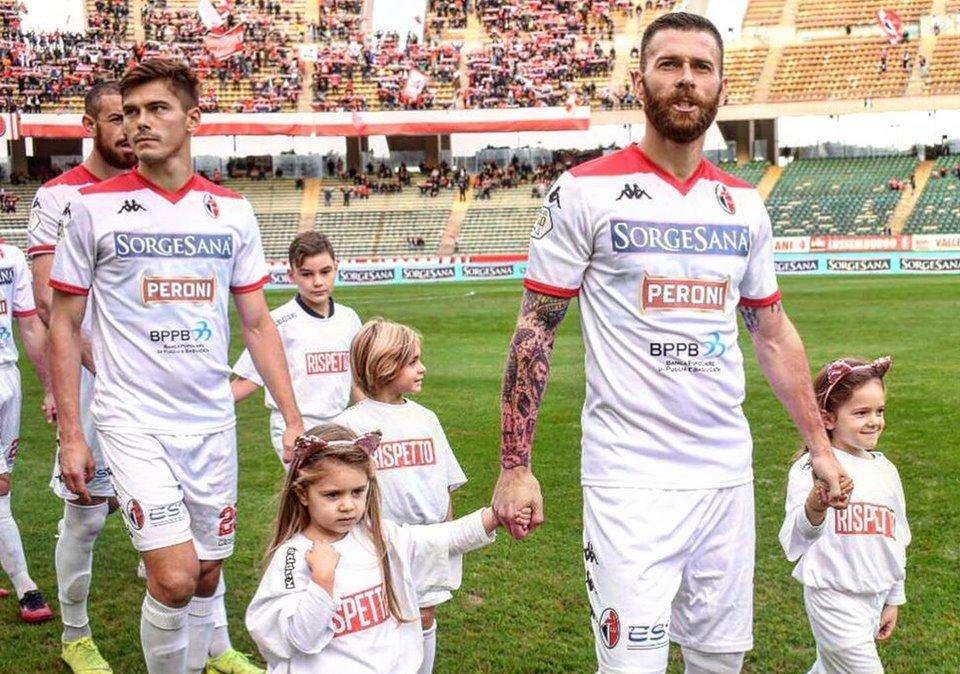 Antenucci: "Tifosi, stateci vicino. Abbiamo bisogno di entusiasmo ed emozioni"