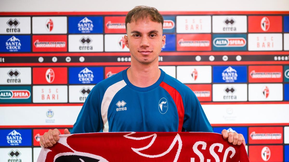 UFFICIALE - Primo squillo del Bari: ecco Elia, arriva dalla Fiorentina