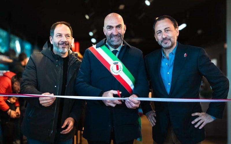 VIDEO - Questione stadio, è scontro Leccese-De Laurentiis. L'opinione dei tifosi...