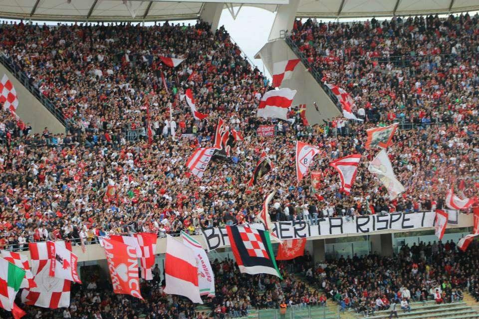 Bari, waitin' on a sunny day: i tifosi aspettano la svolta. Col Trapani...
