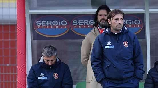 Novità in panchina: mister Raffaele saluta Potenza e va a Catania
