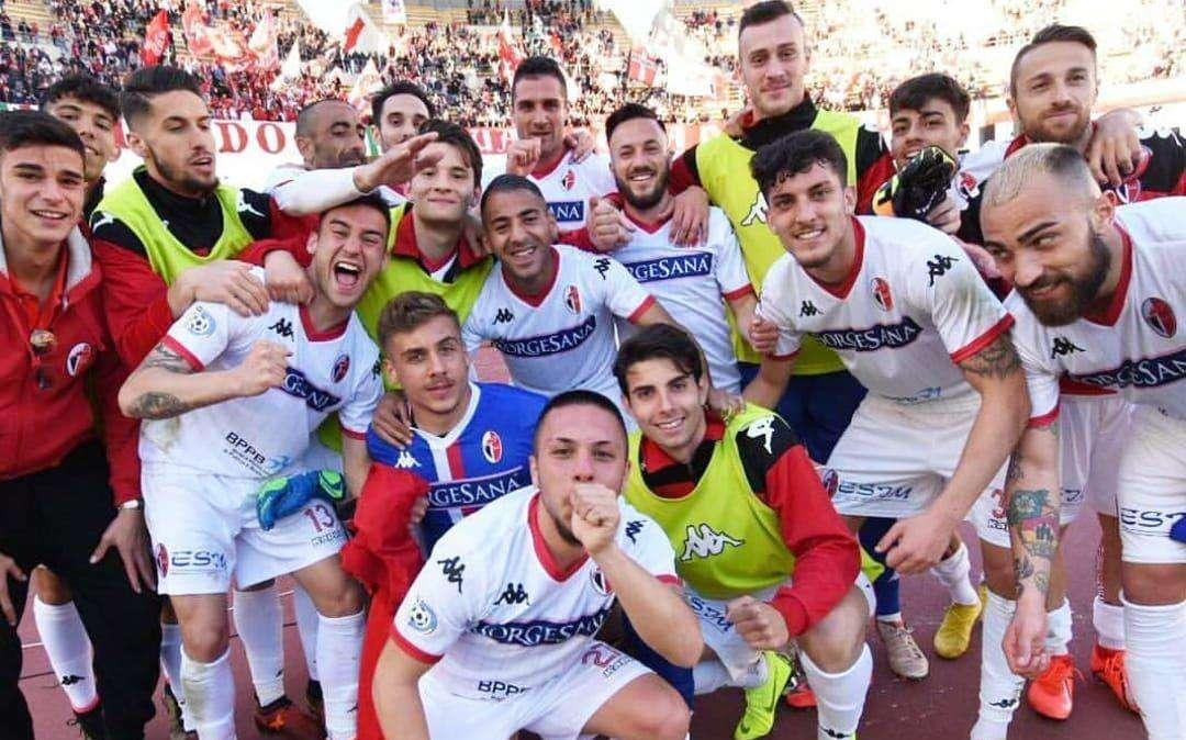 Dalla radiolina contro il Messina alla gioia di Troina: la storia di un trionfo