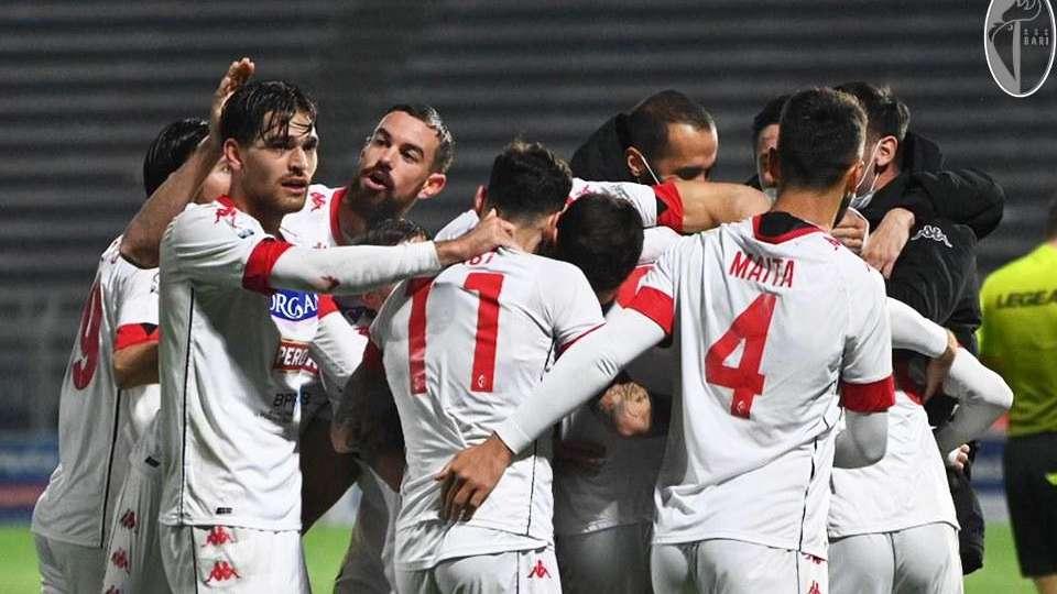 Potenza-Bari 1-4. Marras, Ciofani e Simeri decidono il match. Rivivi il live