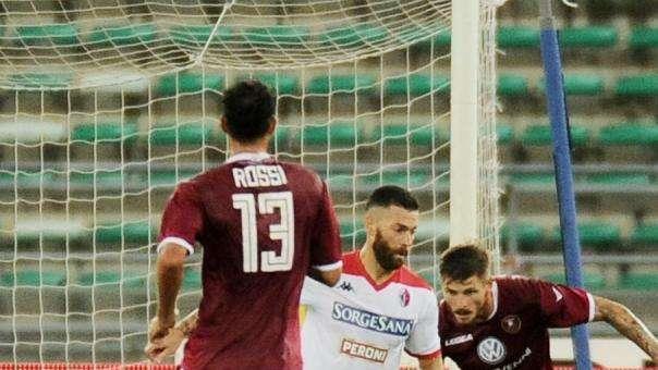 Verso Reggina-Bari: è sfida tra bomber. Antenucci e Corazza capocannonieri, Simeri e Denis in stato di grazia