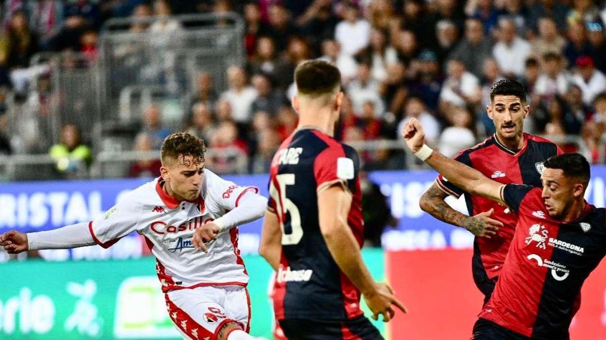 Bari, un pari con cuore (e merito) a Cagliari. Ora la serie A passa dal San Nicola