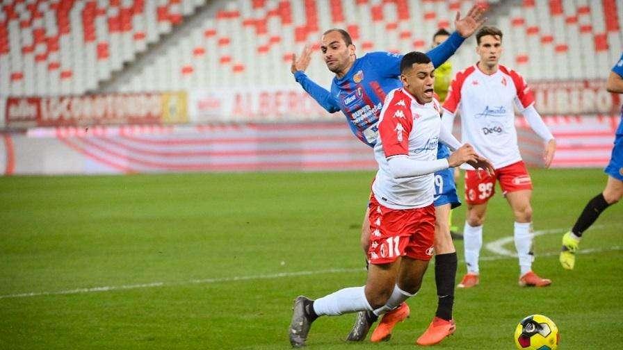 Catania, Albertini: "Sul rigore Cheddira si è tuffato. Subito un torto grave"