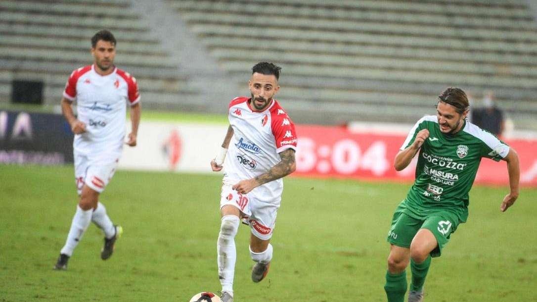 Pavarese: "Avellino? La rimonta sul Bari non è impossibile"