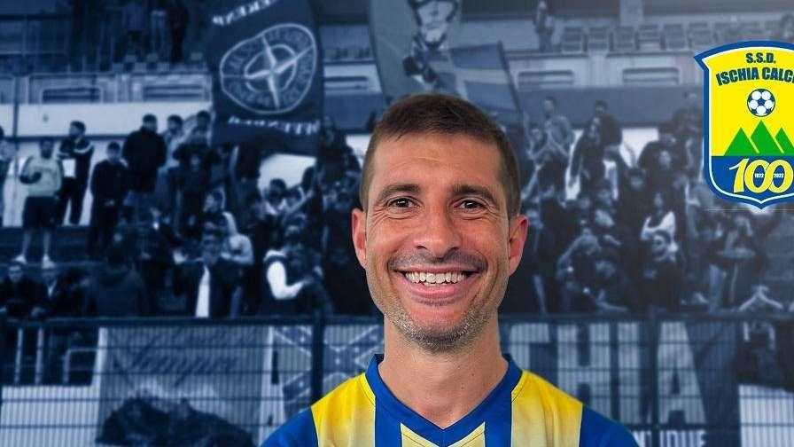 Brienza torna in campo! Firma con l'Ischia, presidente un ex Bari
