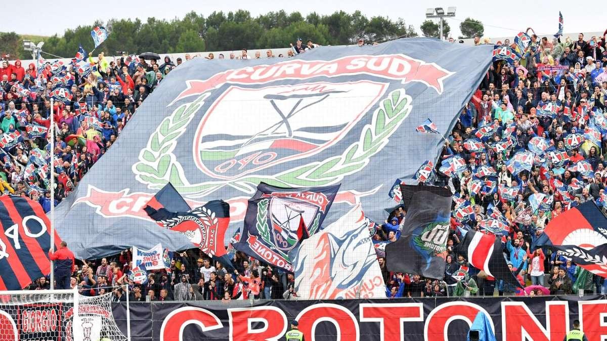 Storie biancorosse, l'ex Tursi a TuttoBari: "Giocare in biancorosso un ricordo indelebile. Quel giorno a Crotone..."