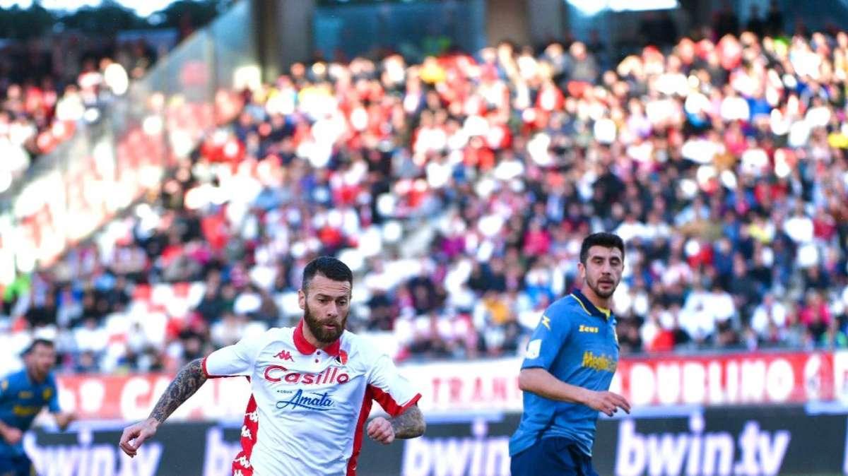 Bari, un pari senza grandi emozioni: ma la lotta per la A prosegue