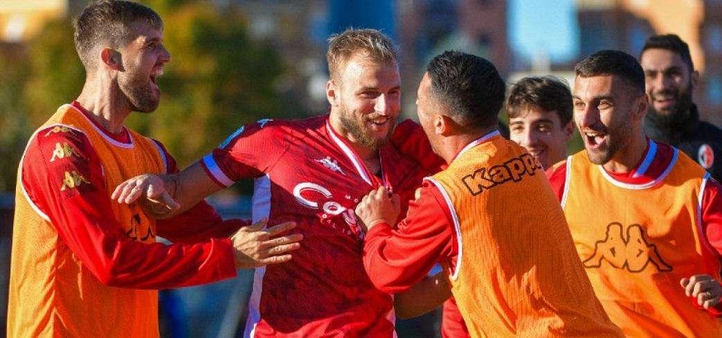 Il Bari sulle spalle di Sibilli. L’ex Pisa per la prima volta in doppia cifra: senza di lui…
