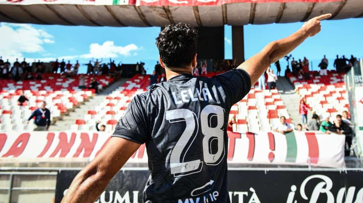 Longo, la vittoria, i fedelissimi. La parabola di Lella è 'da grande bellezza'. L'ex Venezia gongola: "Un sogno"