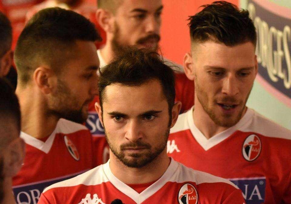 FOTO - Schiavone saluta i compagni: messaggio sulla lavagnetta dello spogliatoio
