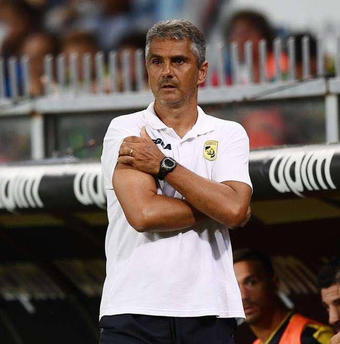 Viterbese, esonerato il tecnico Lopez