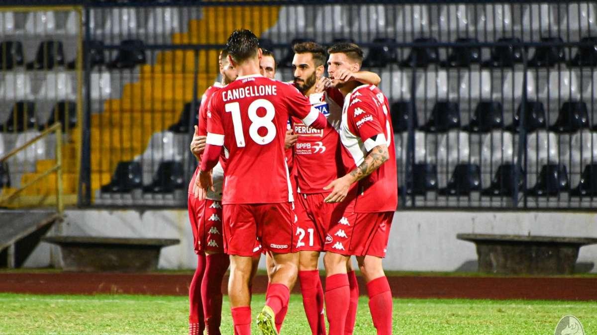 Bari-Juve Stabia 2-0. Decisive le perle di Montalto e Antenucci. Rivivi il live
