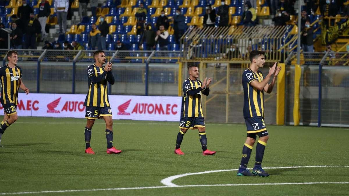 Girone C, il posticipo: la Juve Stabia pareggia a Foggia. La classifica