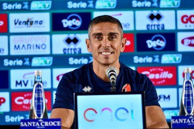 Longo carica il Bari: fame, coraggio e testa libera per i play-off
