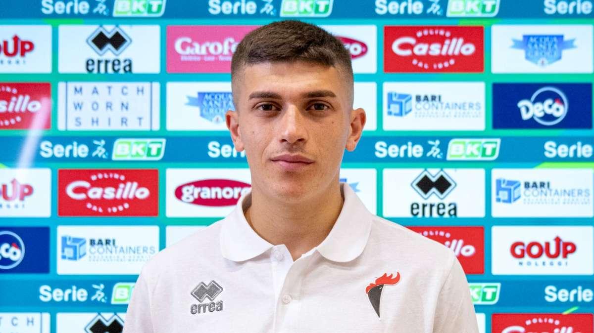 UFFICIALE - Favasuli è biancorosso. Ecco la formula del trasferimento