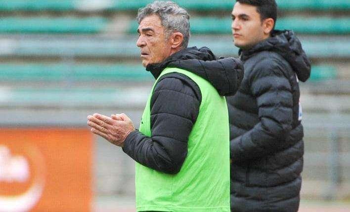 Rep - Basta un pareggio. Modulo? Dal 3-4-3 al 3-5-2
