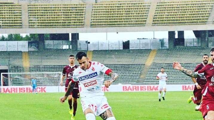Marras-D'Ursi imprendibili. Corsinelli la sorpresa, bene D'Orazio. Gioco e idee: è un altro Bari