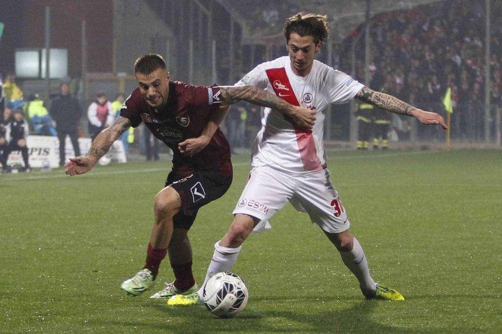 Dezi: "A Bari sei mesi che son sembrati sei anni. Città fantastica..."